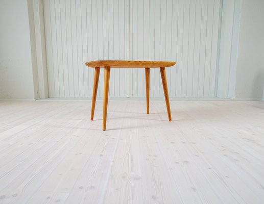 Mid-Century Modern Coffe Table in Pine, Sweden, 1940s-UYK-1706094