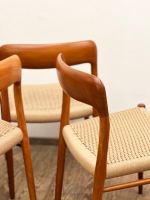 Mid-Century Modern Danish Dining Chairs in Teak by Niels O. Møller, 1950s, Set of 6-DOY-2016587