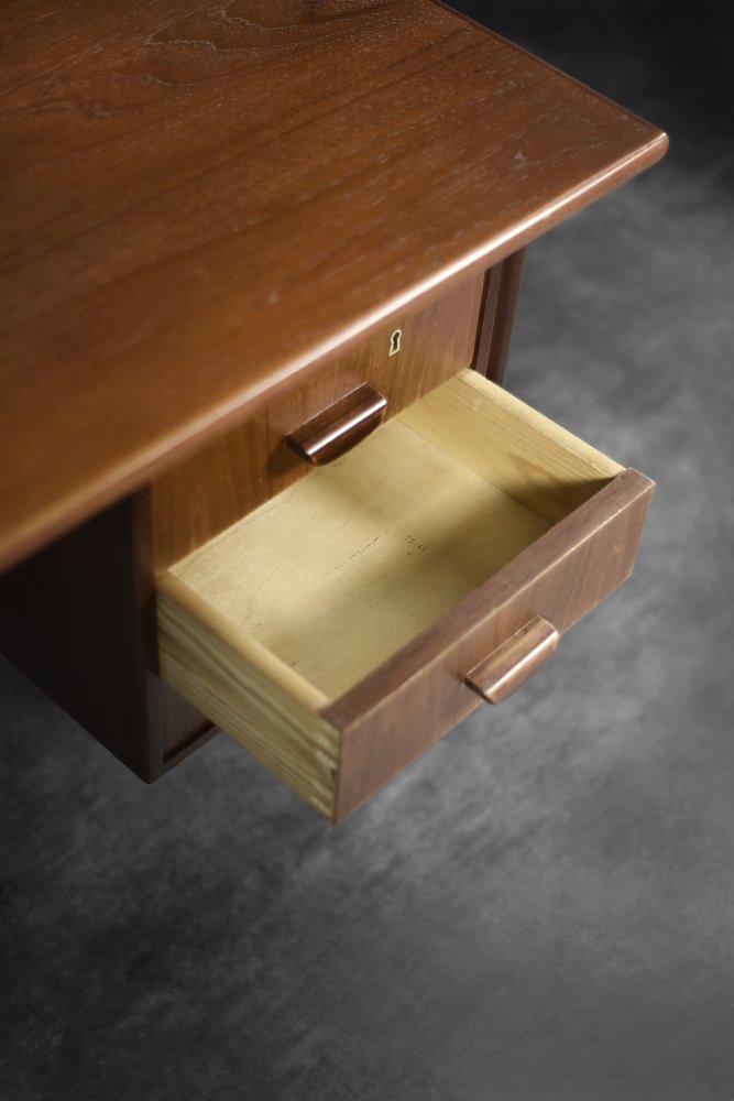 Mid-Century Modern Danish Scandinavian Teak Bilateral Desk with Drawers, 1960s