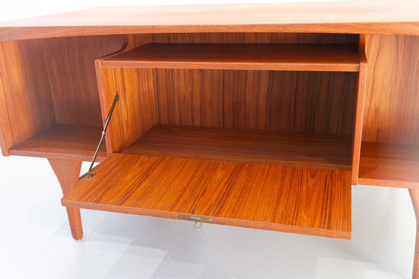 Mid-Century Modern Danish Teak Desk by Valdemar Mortensen, 1960s-WIX-1792201