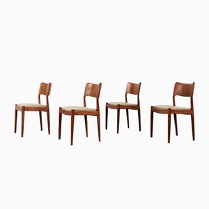 Mid-Century Modern Danish Teak Dining Chairs from Glostrup Møbelfabrik, 1960s, Set of 4-ZAA-1172135