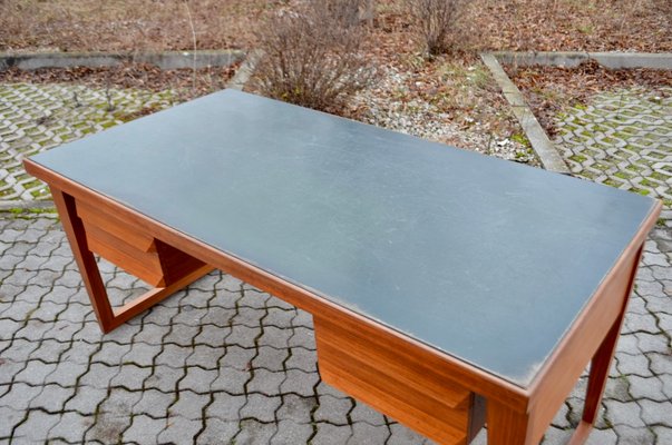 Mid-Century Modern Desk in Walnut with Green Leather Top, 1960-UF-1371039