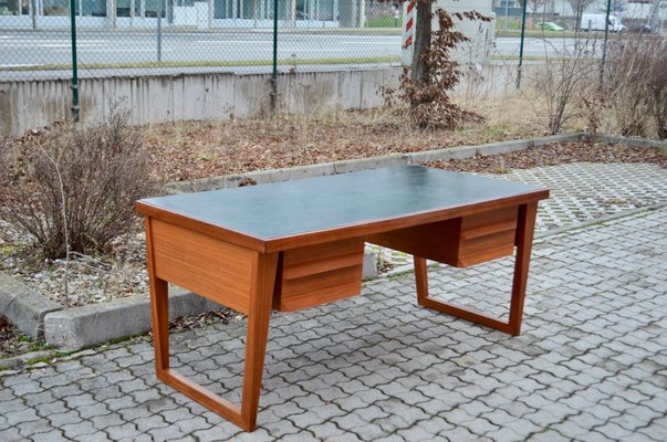 Mid-Century Modern Desk in Walnut with Green Leather Top, 1960-UF-1371039