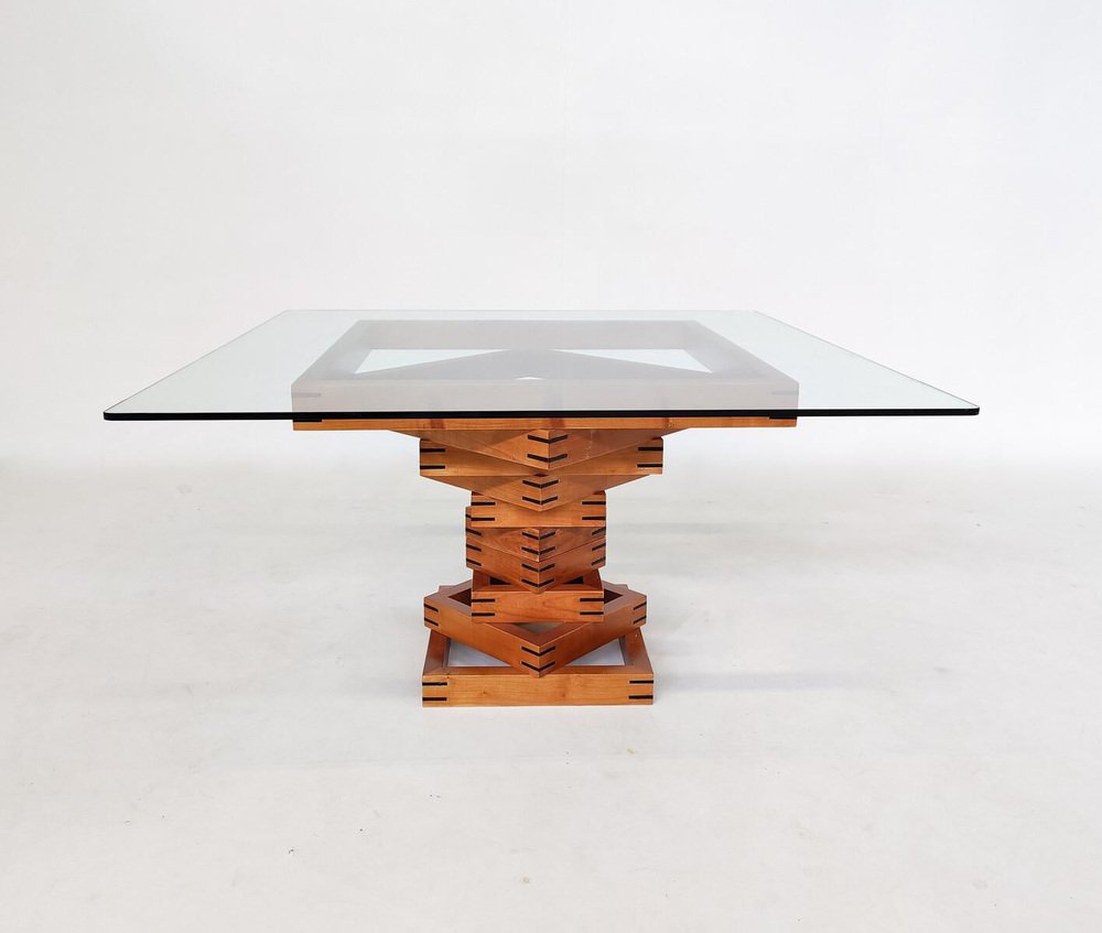 Mid-Century Modern Dining Table Corinth attributed to Ferdinando Meccani for Meccani Arreda, 1978