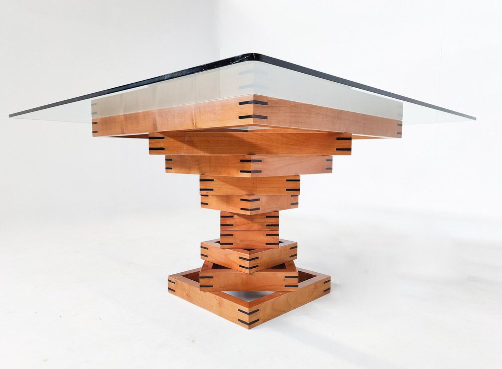 Mid-Century Modern Dining Table Corinth attributed to Ferdinando Meccani for Meccani Arreda, 1978