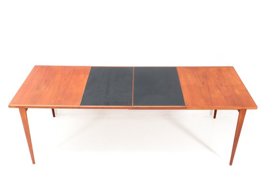 Mid-Century Modern Extending Dining Table in Teak by Henry Rosengren Hansen for Brande Møbelindustri-MY-1273585