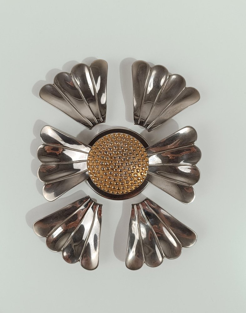 Mid-Century Modern Flower Ashtray in Chromed Metal with Removable Petals, 1970s