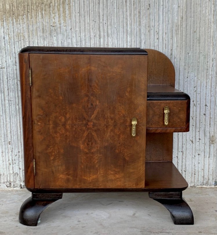 Mid-Century Modern Front Nightstands with Original Hardware and Ebonized Bases, 1940s, Set of 2