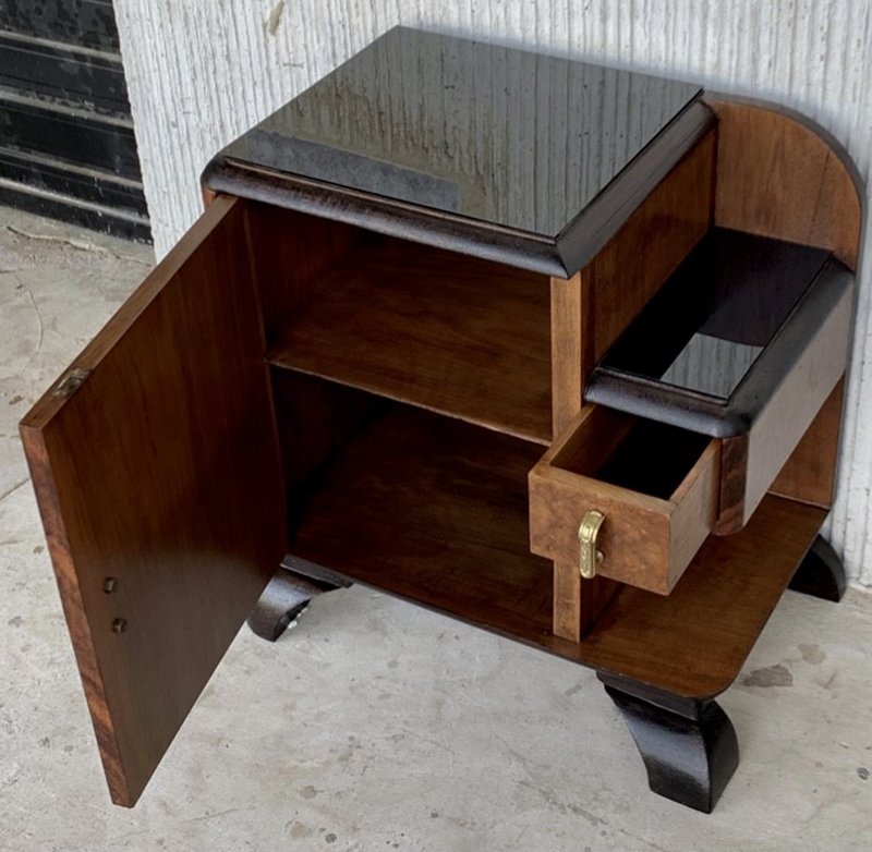 Mid-Century Modern Front Nightstands with Original Hardware and Ebonized Bases, 1940s, Set of 2