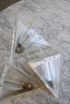 Mid-Century Modern Hollywood Regency Brass Wall Lights in Acrylic Glass, 1980s, Set of 3-FJP-1771588