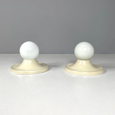 Mid-Century Modern Italian Ball Wall Lamps attributed to Castiglioni for Flos, 1960s, Set of 2-GDD-1820456