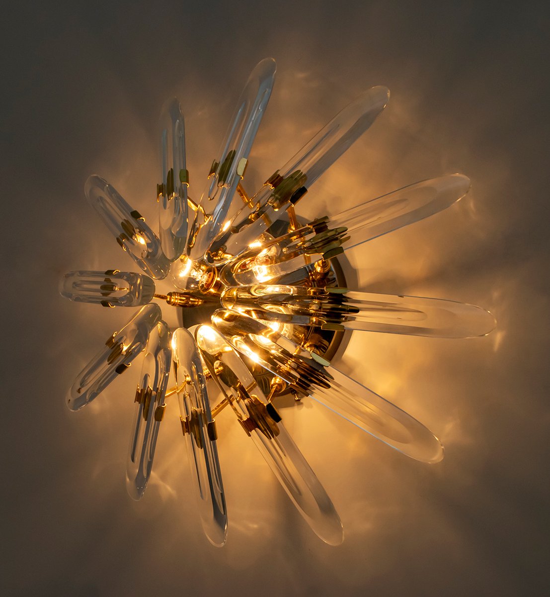 Mid-Century Modern Italian Brass and Crystal Wall Sconce from Stilkronen, 1970s