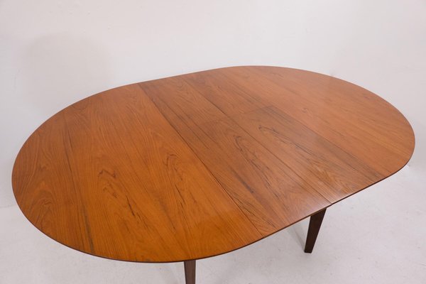 Mid-Century Modern Italian Extending Dining Table in Teak by Vittorio Dassi, 1950s-FGA-1325458