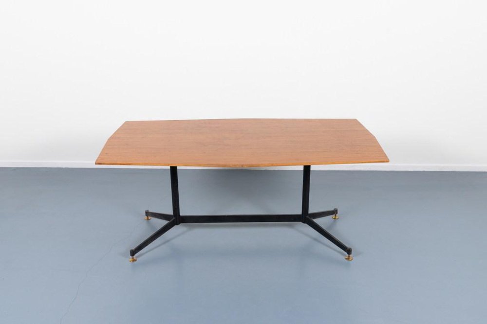 Mid-Century Modern Italian Table from Ignazio Gardella, 1960s