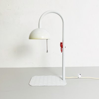 Mid-Century Modern Italian Table Lamp in White Metal from L'isola Che Non C'è, 1980s-GDD-1281043