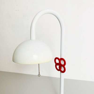 Mid-Century Modern Italian Table Lamp in White Metal from L'isola Che Non C'è, 1980s-GDD-1281043