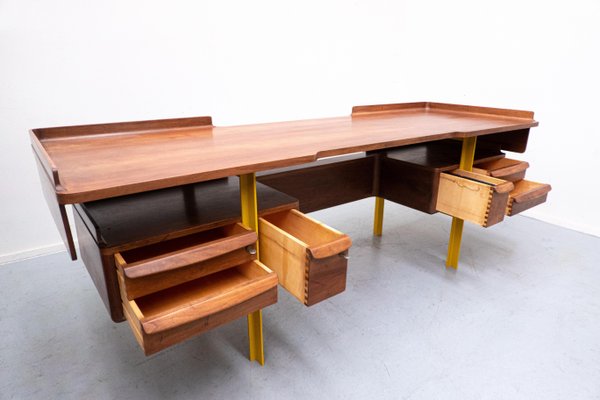 Mid-Century Modern Italian Wooden Desk in Walnut, 1960s-FGA-1132505