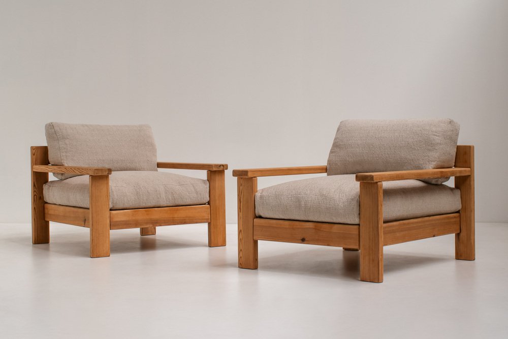 Mid-Century Modern Minimalistic Armchairs in Natural Wood, Italy, 1970s, Set of 2