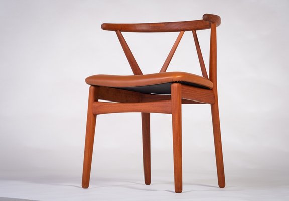 Mid-Century Modern Model 255 Teak and Leather Dining Chair by Henning Kjærnulf for Bruno Hansen, Denmark, 1960s-ZGQ-1734670