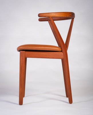 Mid-Century Modern Model 255 Teak and Leather Dining Chair by Henning Kjærnulf for Bruno Hansen, Denmark, 1960s-ZGQ-1734670