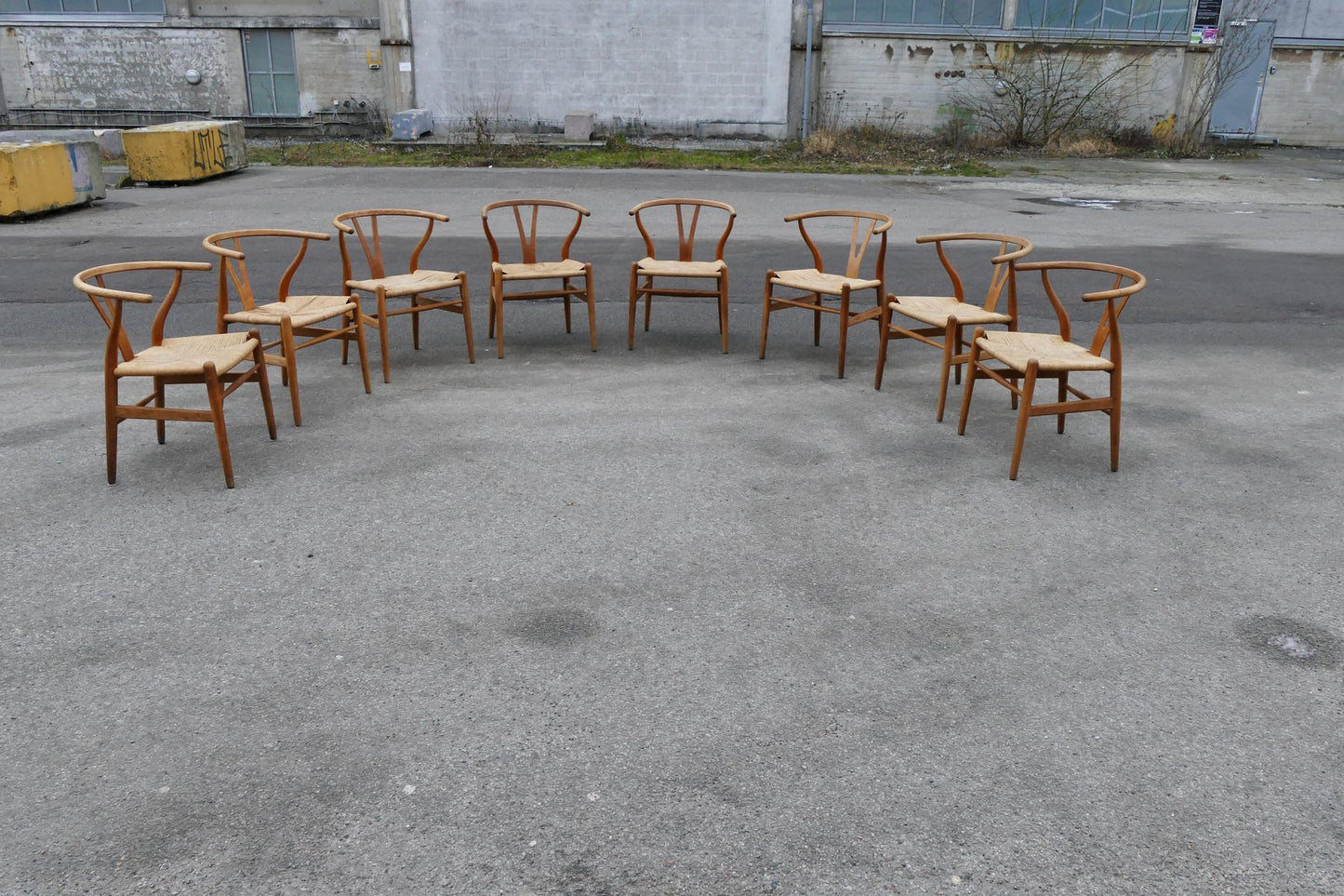 Mid-Century Modern Oak Wishbone Chairs by Hans Wegner, Set of 8