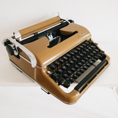 Mid-Century Modern Olympia Typewriter, 1960s-KND-1249088