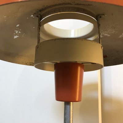 Mid-Century Modern Orange and White Mod. 8022 Table Lamp from Stilnovo, 1960s-NMK-696329