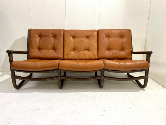 Mid-Century Modern Rattan and Cognac Leather Sofa, Italy, 1970s-FGA-1433252