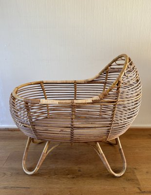 Mid-Century Modern Rattan Baby Crib, 1960s-LL-2041039