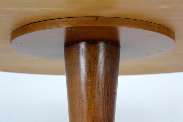 Mid-Century Modern Round Ash Dining Table from Drevotvar, 1960s-WVS-2040247