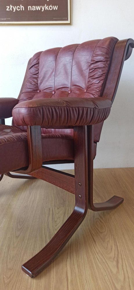 Mid-Century Modern Scandinavian Leather Easy Chair by Ekornes, 1970s