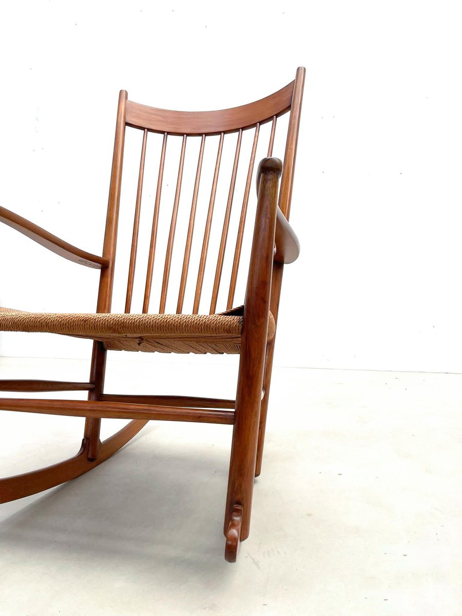 Mid-Century Modern Scandinavian Model J16 Rocking Chair attributed to Hans Wegner, 1960s