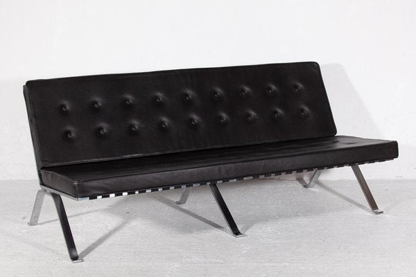 Mid-Century Modern Sofa in Black Leather and Chrome by Hans Eichenberger, 1969-KL-1423410