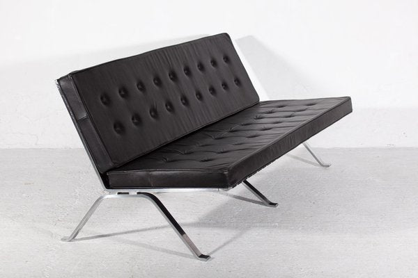 Mid-Century Modern Sofa in Black Leather and Chrome by Hans Eichenberger, 1969-KL-1423410