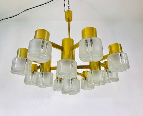 Mid-Century Modern Swedish Brass and Ice Glass Chandelier by Hans-Agne Jakobsson, 1960s-PUK-1329372