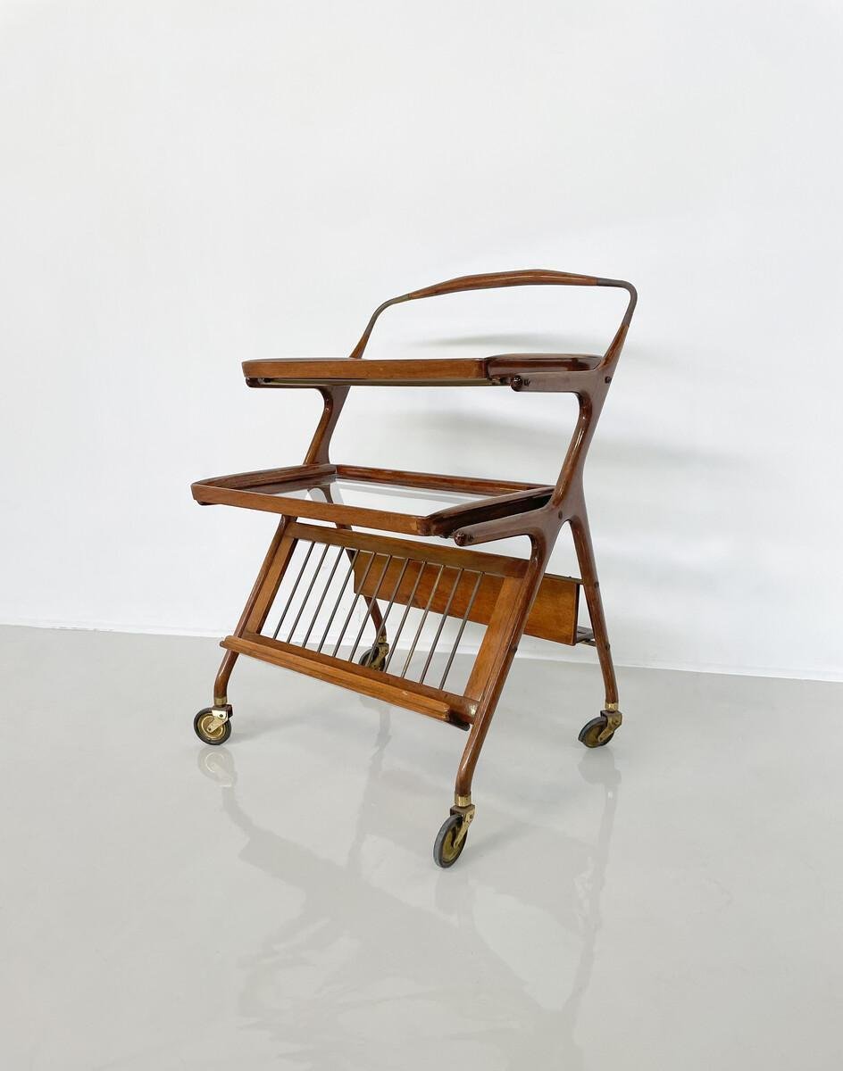 Mid-Century Modern Walnut and Brass Trolley attributed to Cesare Lacca for Cassina, 1950s