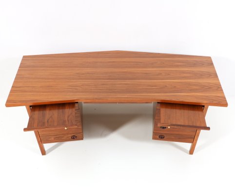 Mid-Century Modern Walnut Executive Desk by Edward Wormley for Dunbar, 1950s-MY-1192494