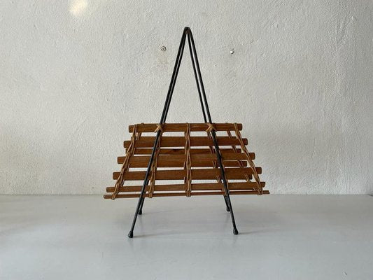 Mid-Century Modern Wicker and Wood Magazine Stand, 1960s-RDS-1210086