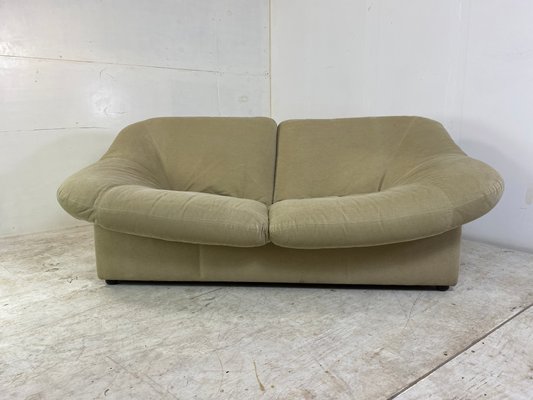 Mid-Century Modernist Beige Alcantara Sofa from Leolux, 1970s-DE-1361046