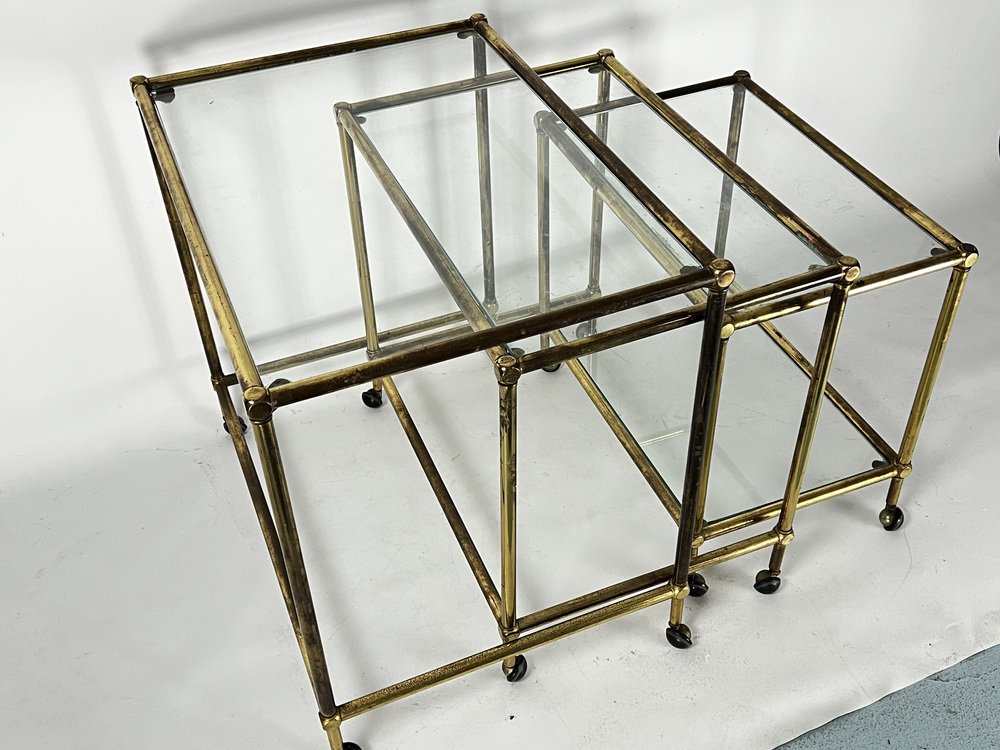 Mid-Century Nesting Set of Three Bar Carts in Brass and Glass, Italy, 1950s, Set of 3