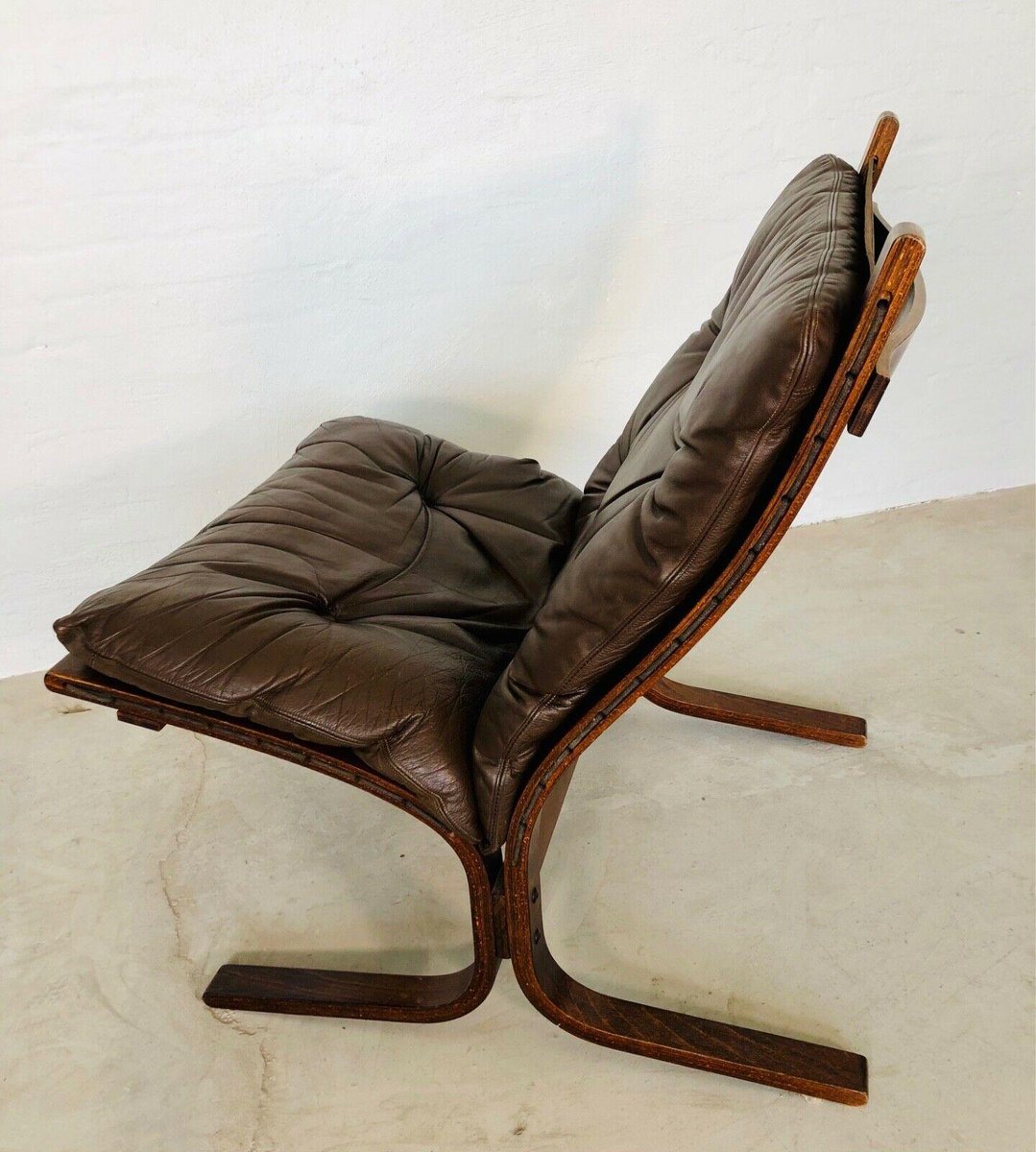 Mid-Century Norwegian Leather Seista Chair by Ingmar Relling