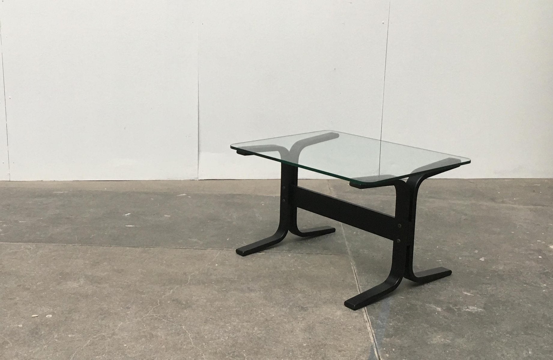 Mid-Century Norwegian Siesta Glass Side Table by Ingmar Relling for Westnofa