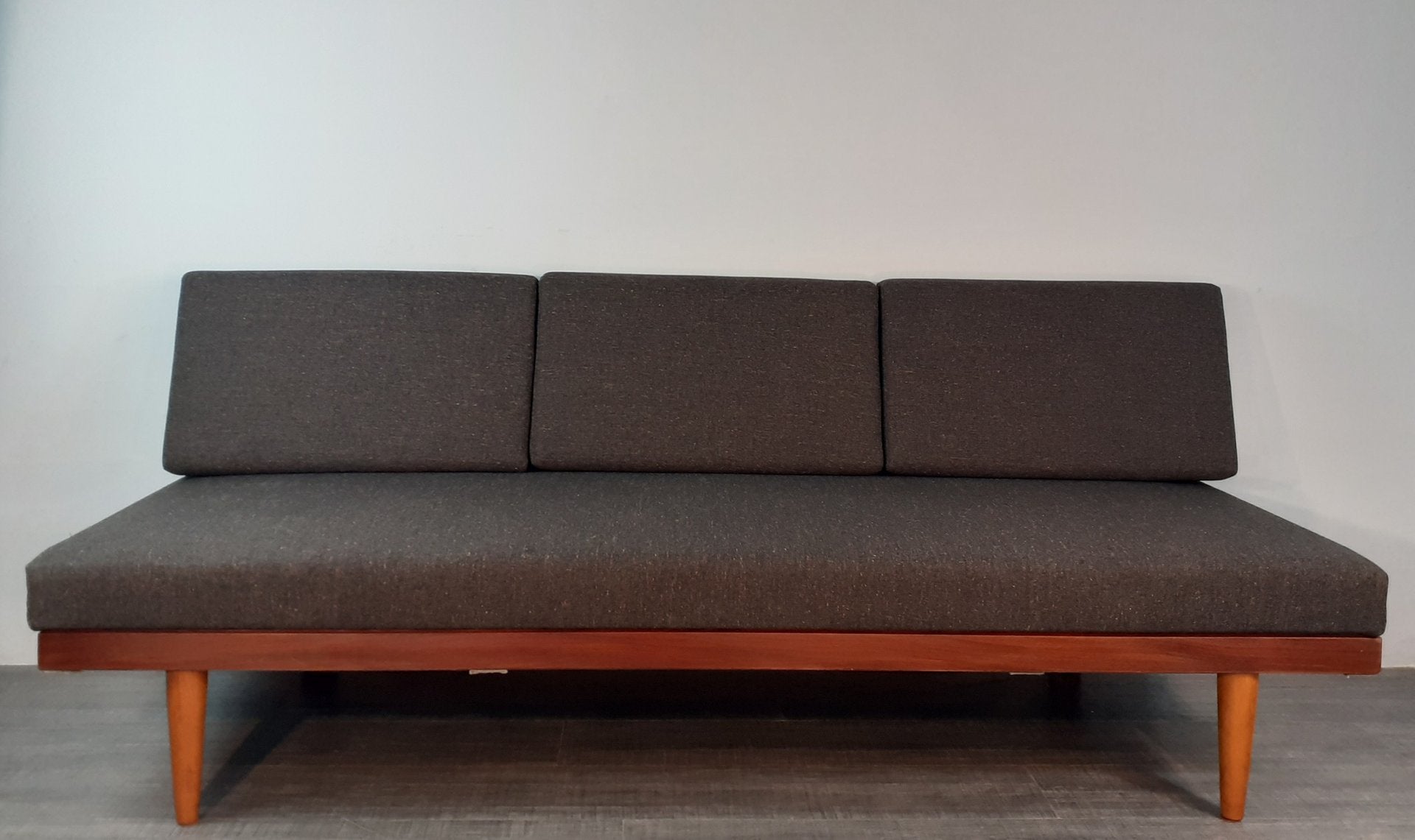 Mid-Century Norwegian Teak Ekornes Edition Svane Combina Daybed Sofa with Gray Fabric by Ingmar Relling for Ekornes, 1960s