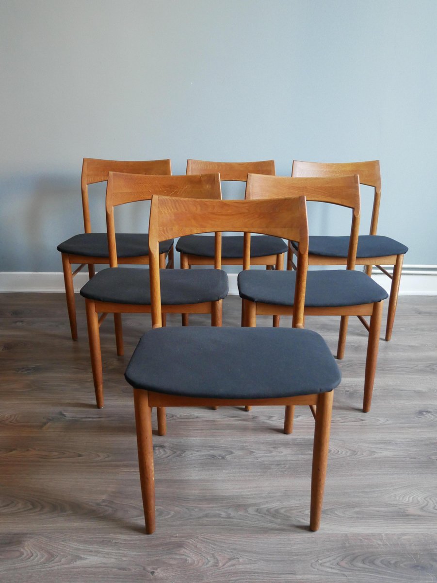 Mid-Century Oak Dining Chairs by Henning Kjærnulf for Vejle Mobelfabrik, Set of 6