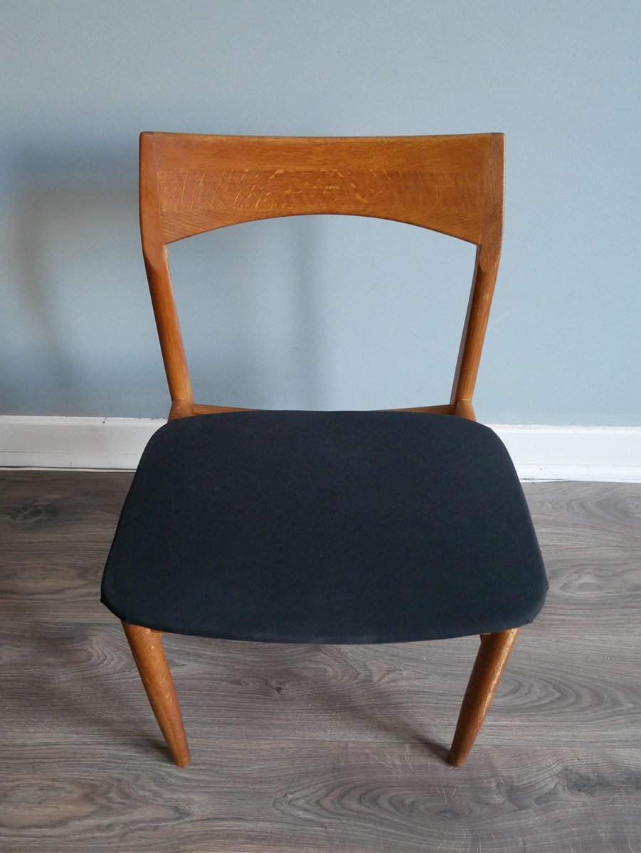 Mid-Century Oak Dining Chairs by Henning Kjærnulf for Vejle Mobelfabrik, Set of 6