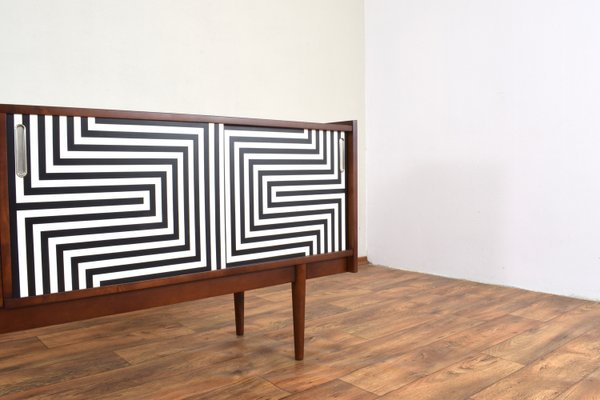 Mid-Century Op-Art Hand-Painted Walnut Sideboard from Bytomskie Fabryki Mebli, 1960s-LOT-2023792