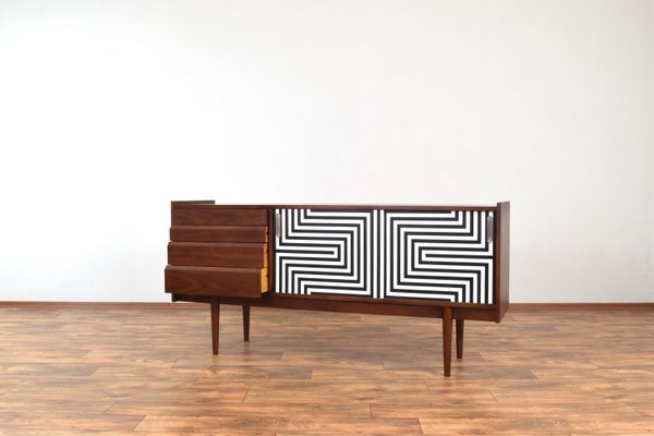 Mid-Century Op-Art Hand-Painted Walnut Sideboard from Bytomskie Fabryki Mebli, 1960s-LOT-2023792