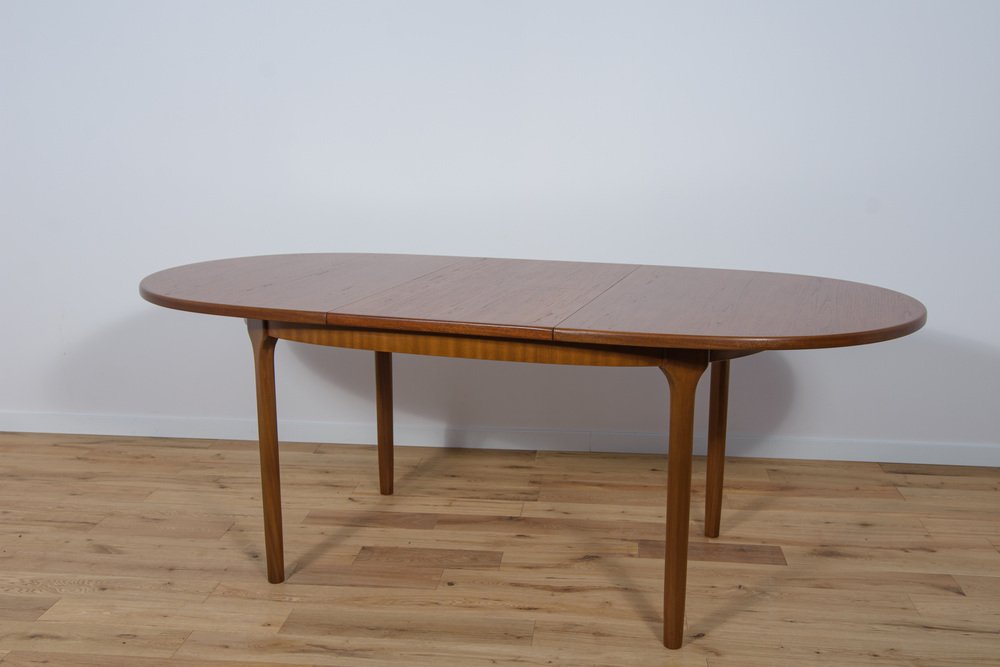 Mid-Century Oval Extendable Teak Dining Table from McIntosh, 1960s