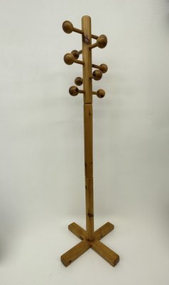 Mid-Century Pine Coat Rack, 1970s-BGP-1719570