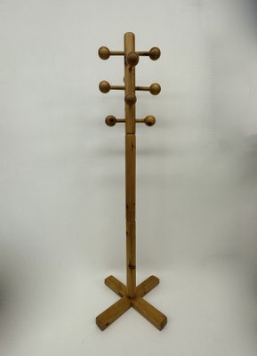 Mid-Century Pine Coat Rack, 1970s-BGP-1719570